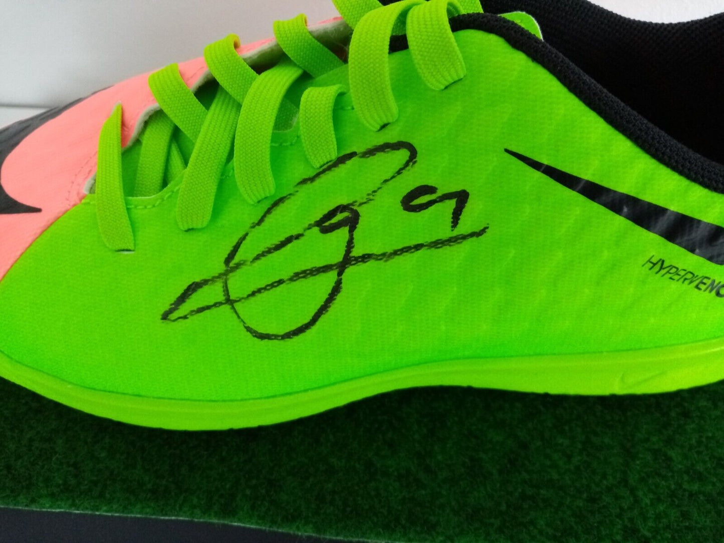 Fußballschuh Paco Alcacer signiert Villareal Spanien La Liga Fußball Nike Neu