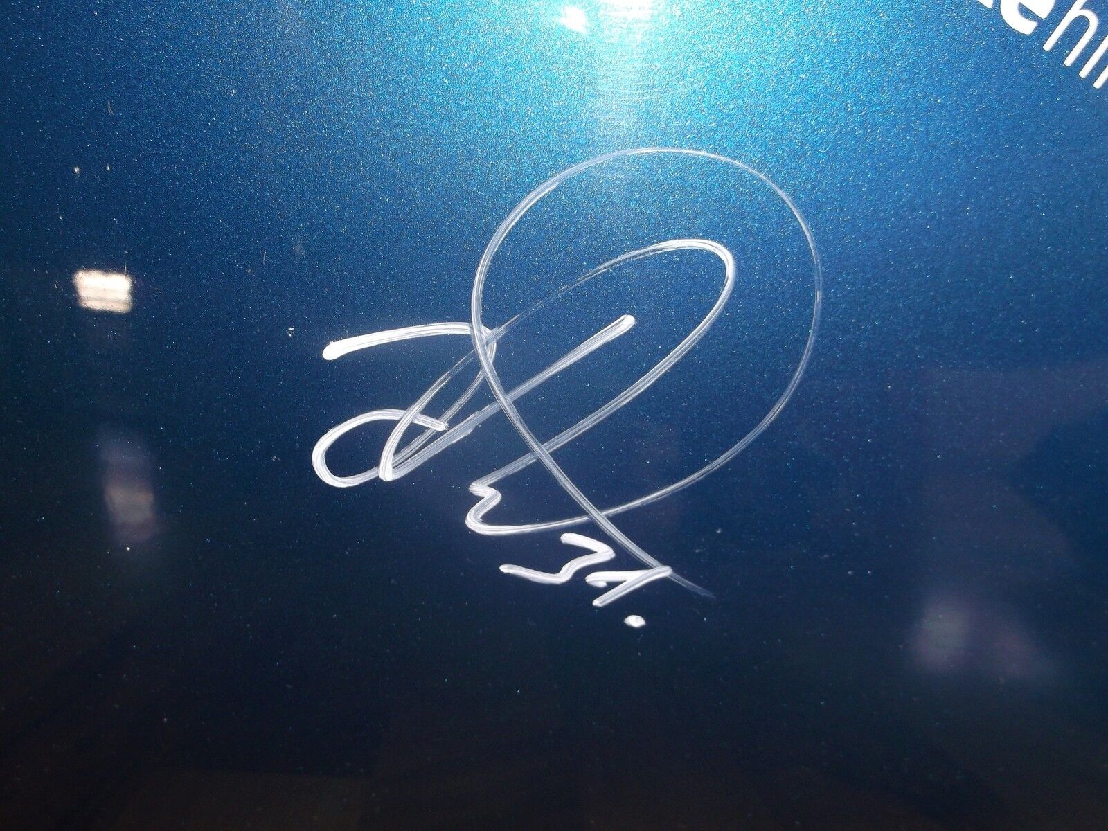 Motor hood for Smart 451 signed by Schalke players