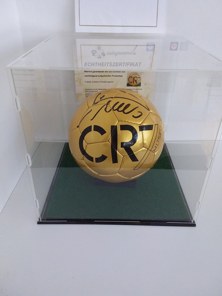 Football Cristiano Ronaldo signs Portugal Football Real Madrid Autogram Ball