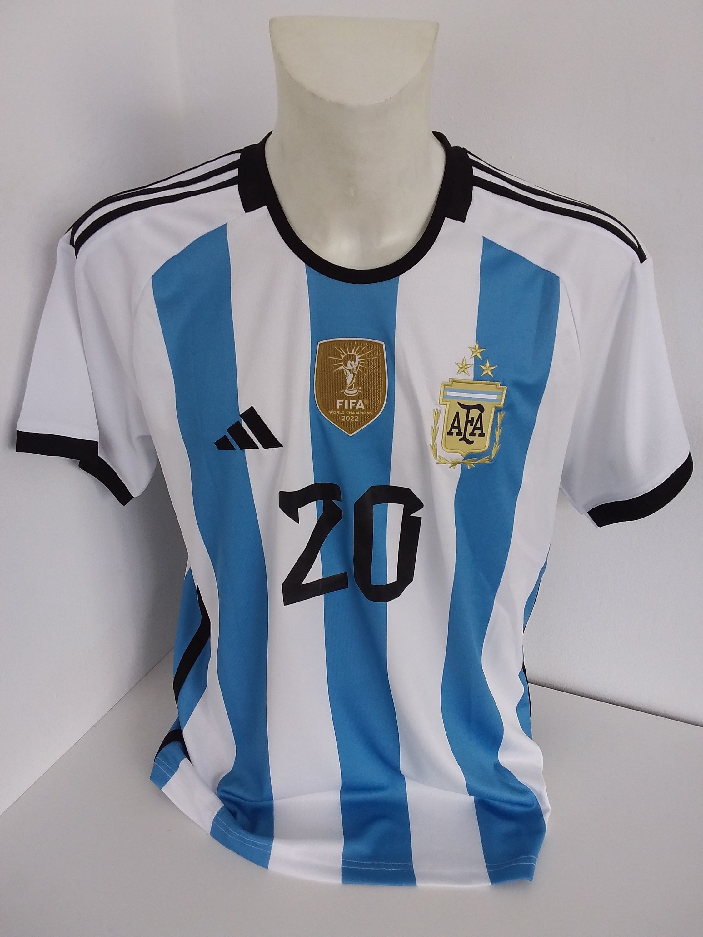 Argentina jersey Alexis Mac Allister signed world champion adidas coa l