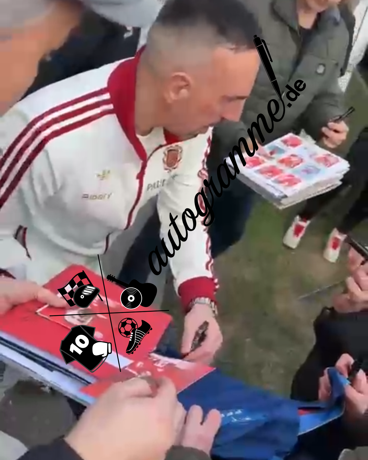 Frankreich Trikot Portrait Franck Ribery handgemalt und signiert Nike XL