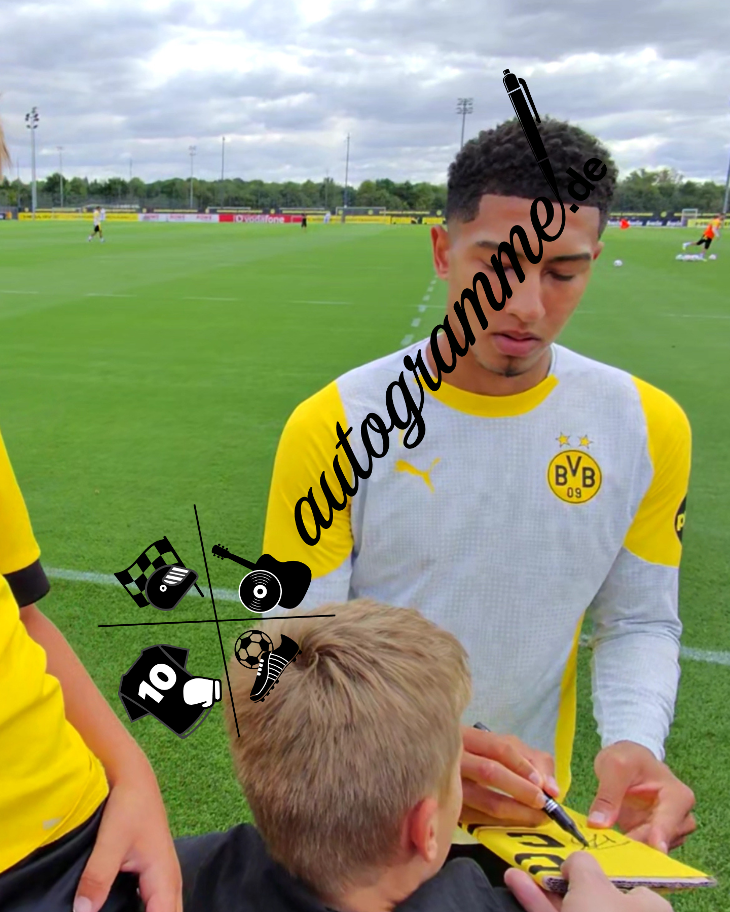 Kapitänsbinde Jobe Bellingham signiert im Rahmen Borussia Dortmund COA Fußball