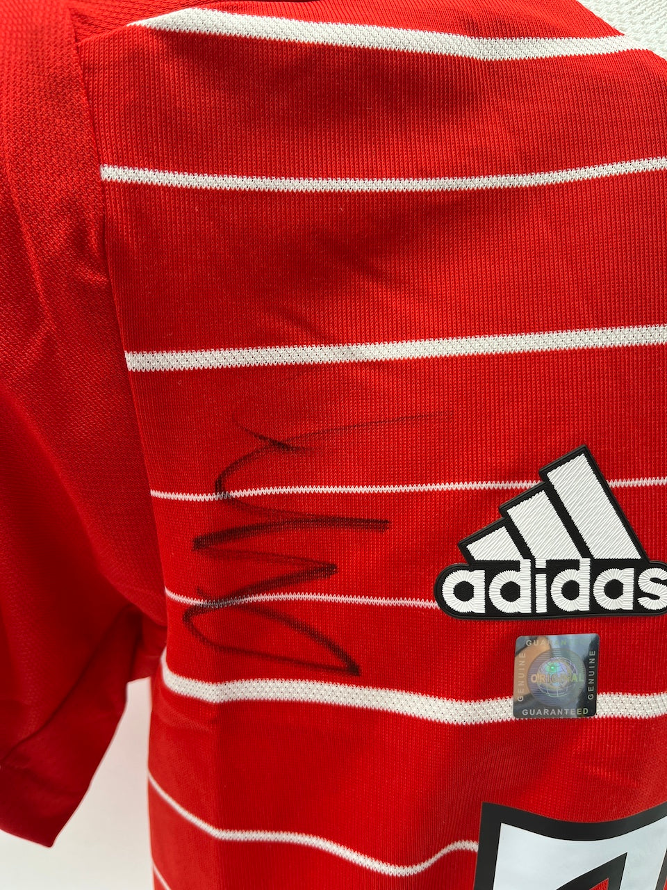Bayern München Trikot Lennart Karl signiert Autogramm Adidas COA M