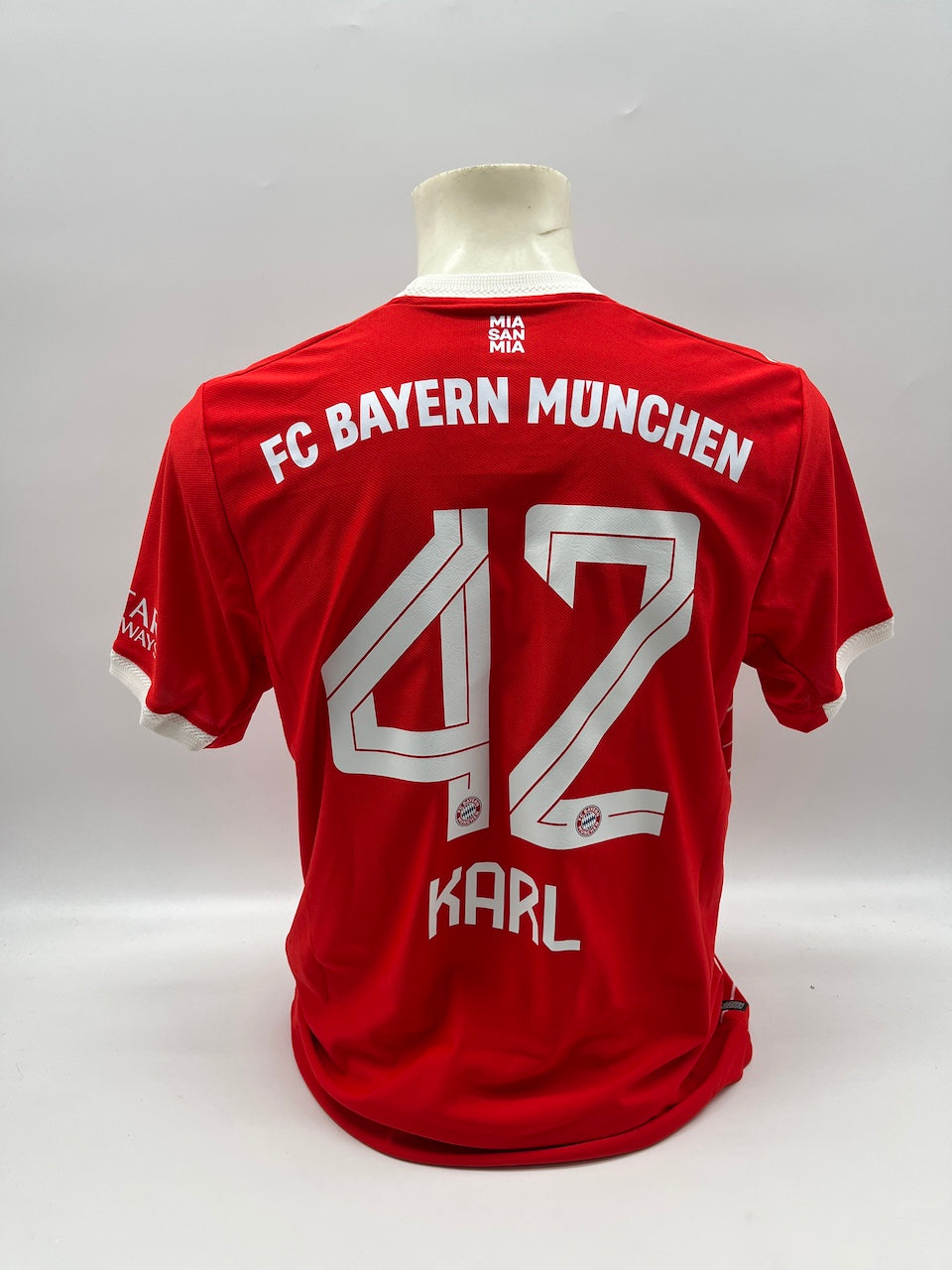 Bayern München Trikot Lennart Karl signiert Autogramm Adidas COA M
