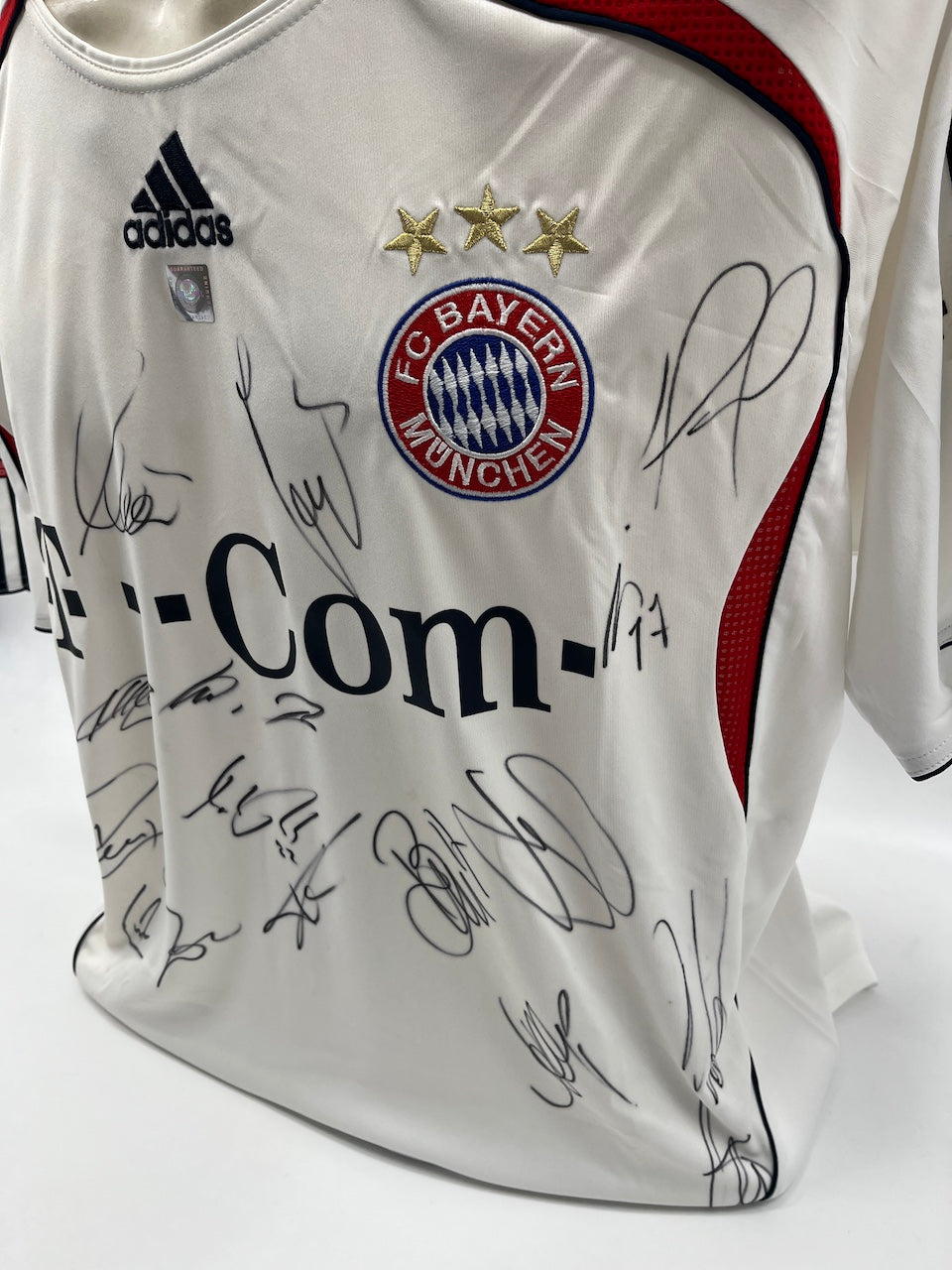 Bayern Munich jersey 2006/2007, team signed, autographed, Adidas COA XL
