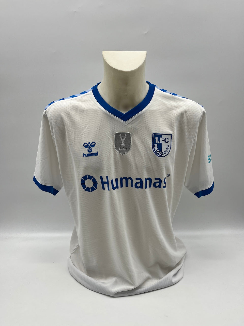 FC Magdeburg jersey signed by Jürgen Sparwasser, Hummel XL