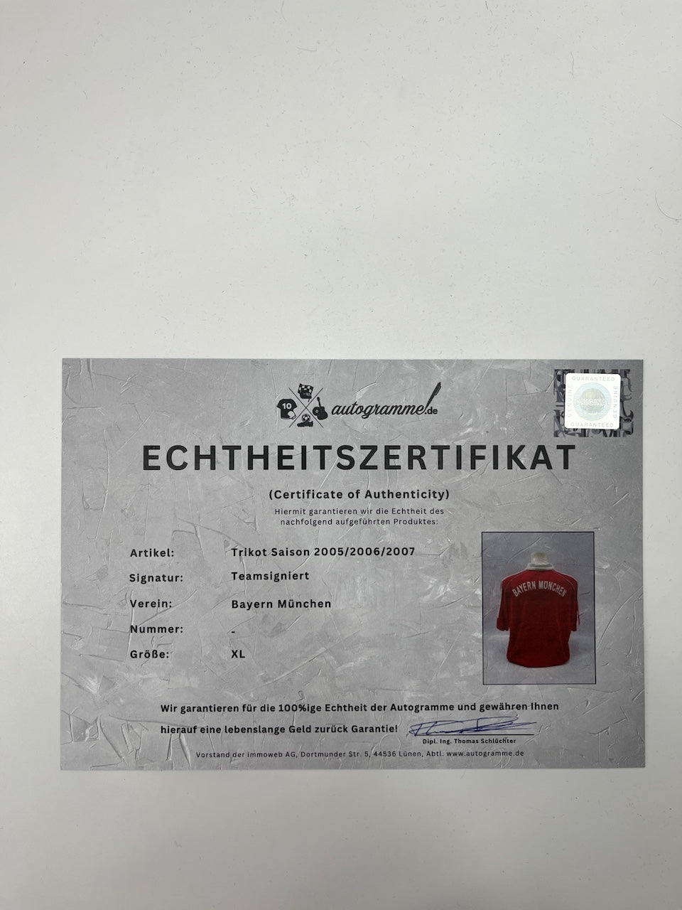 Bayern Munich jersey 2005/2006/2007, team signed, autographed, Adidas, XL
