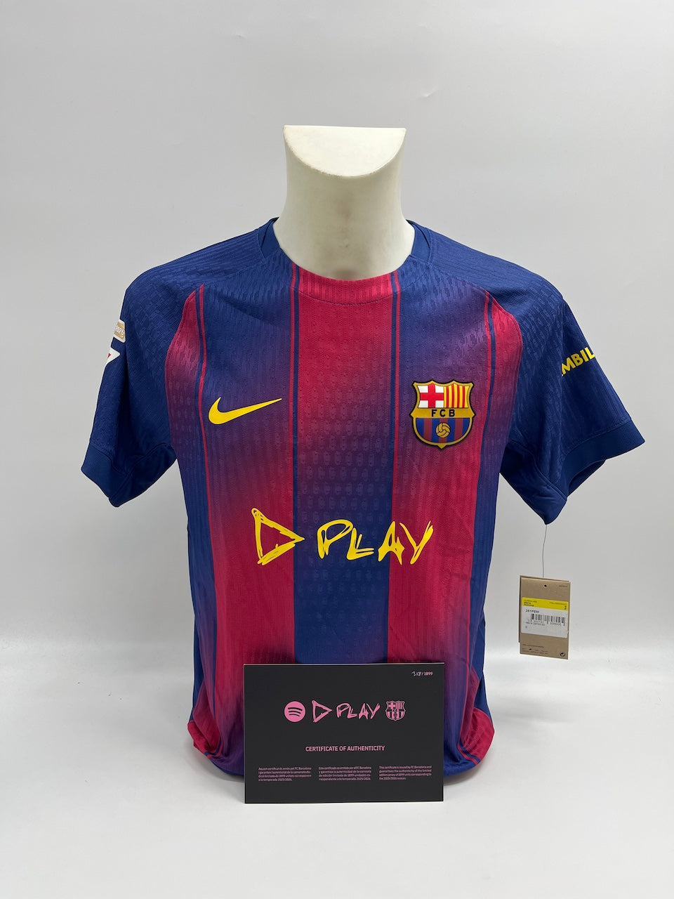 Limited edition Barcelona x Play Ed Sheeran jersey, size S 318/1899
