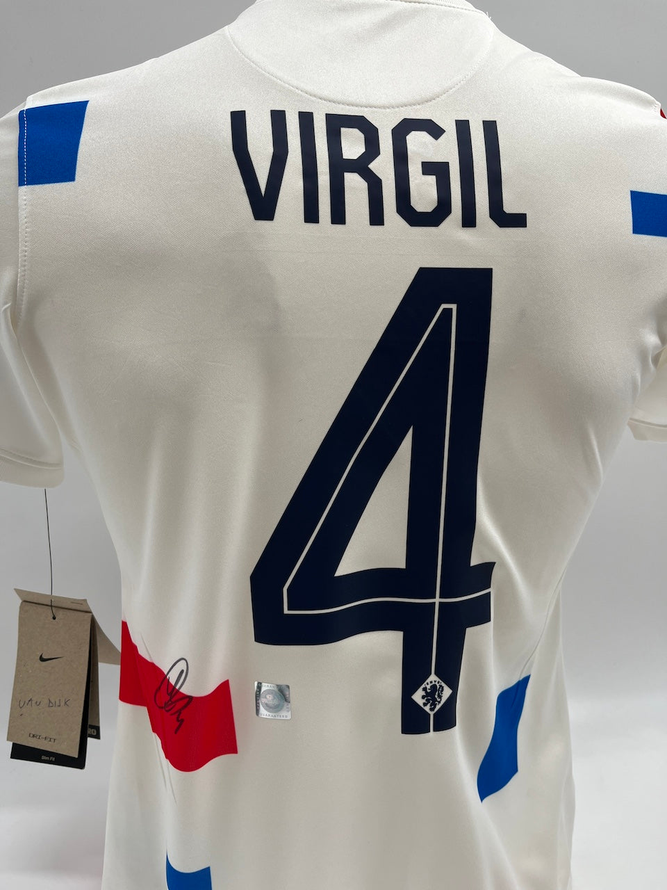 Netherlands women's jersey signed by Virgil van Dijk, autographed Holland M