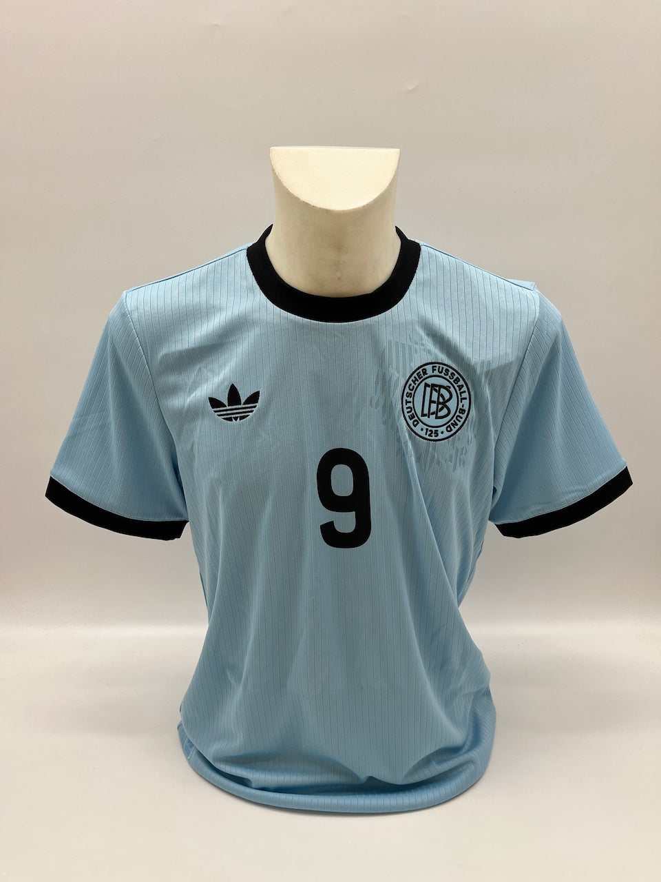 Camiseta de la DFB firmada por Maximilian Beier, con certificado de autenticidad de Adidas, nueva, talla M.