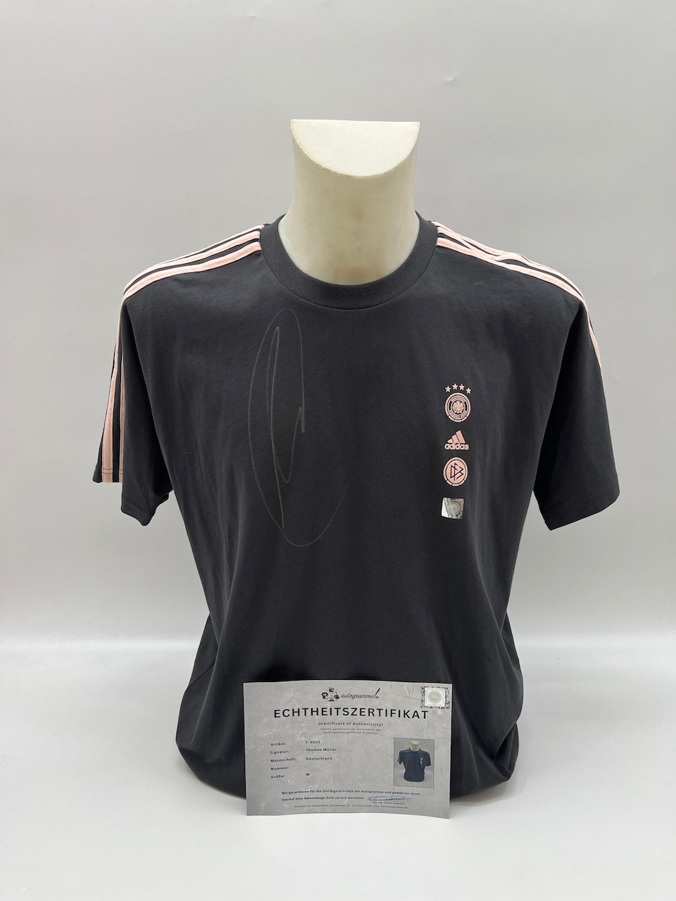 Camiseta de la DFB firmada por Thomas Müller, Alemania M