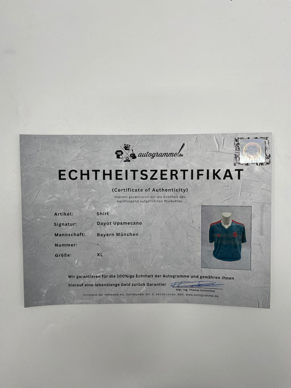 Bayern München Shirt Dayot Upamecano signiert Autogramm Adidas XL