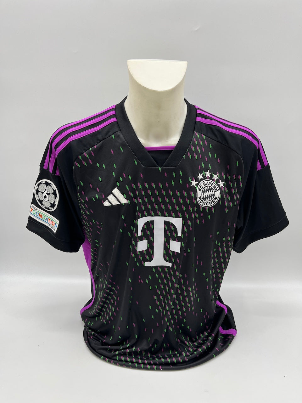 Bayern München Trikot Kim Minjae signiert Autogramm Adidas COA XL