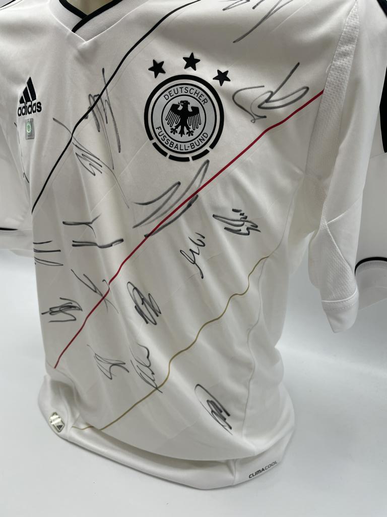 Deutschland Trikot EM 2012 Teamsigniert DFB Fußball Autogramm COA Adidas L