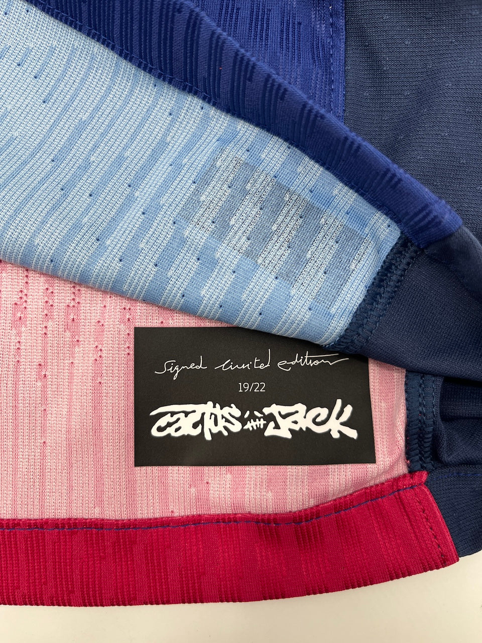 FC Barcelona x Travis Scott Trikot 24/25 Teamsigniert limitiert 19/22 Nike M