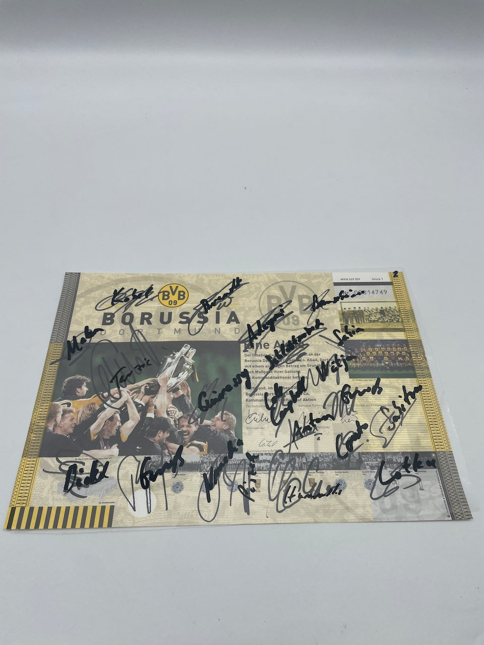 Certificado original de acciones de joyería del BVB Borussia Dortmund, firmado y enmarcado.