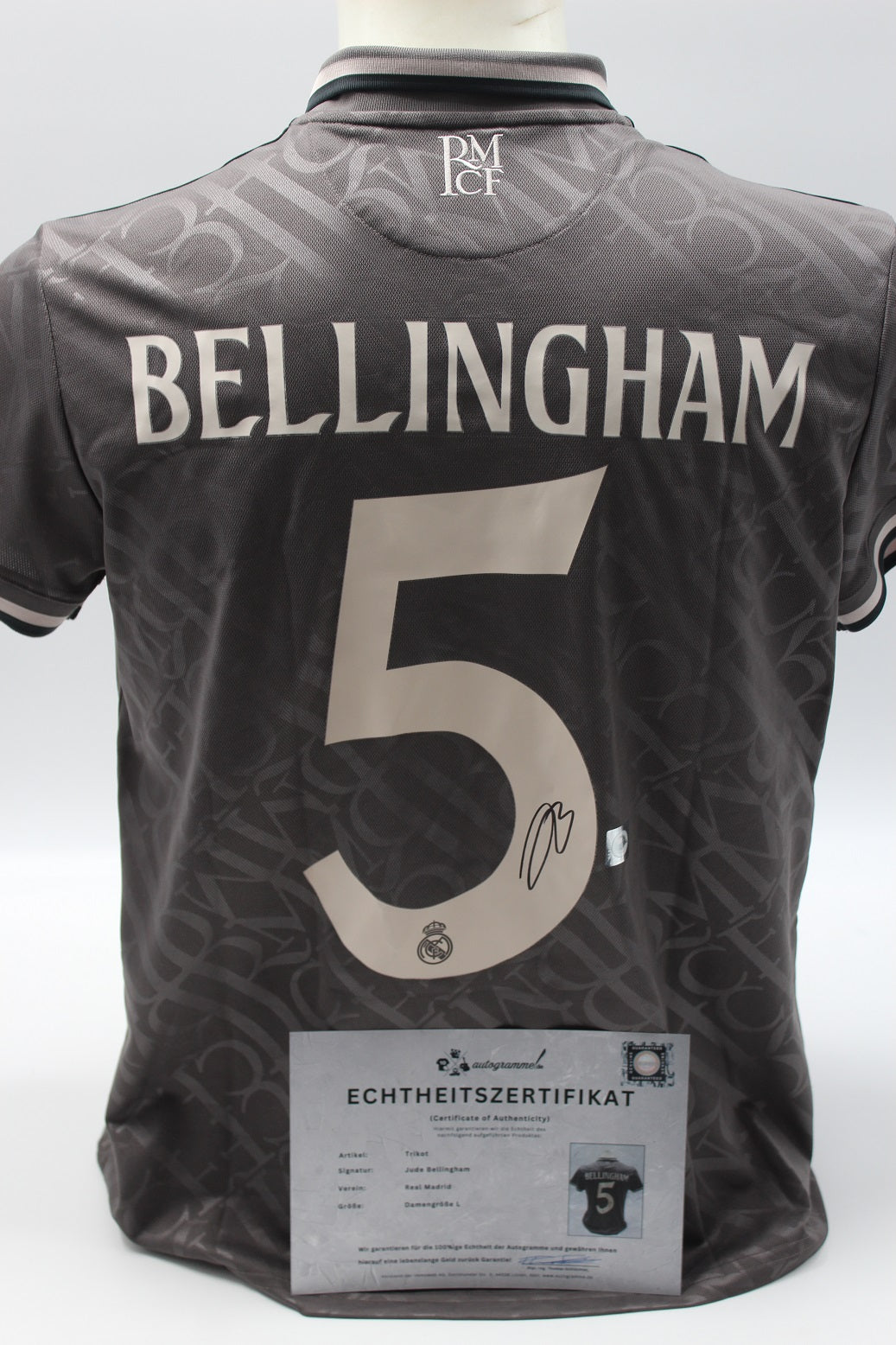 Real Madrid Trikot Damen Jude Bellingham signiert Autogramm Adidas neu L