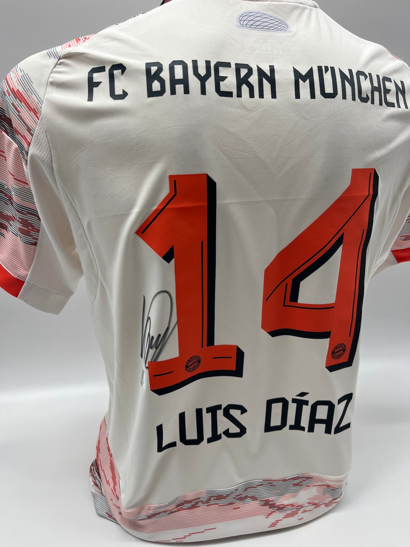 Bayern München Trikot Luis Diaz signiert Autogramm Adidas COA M