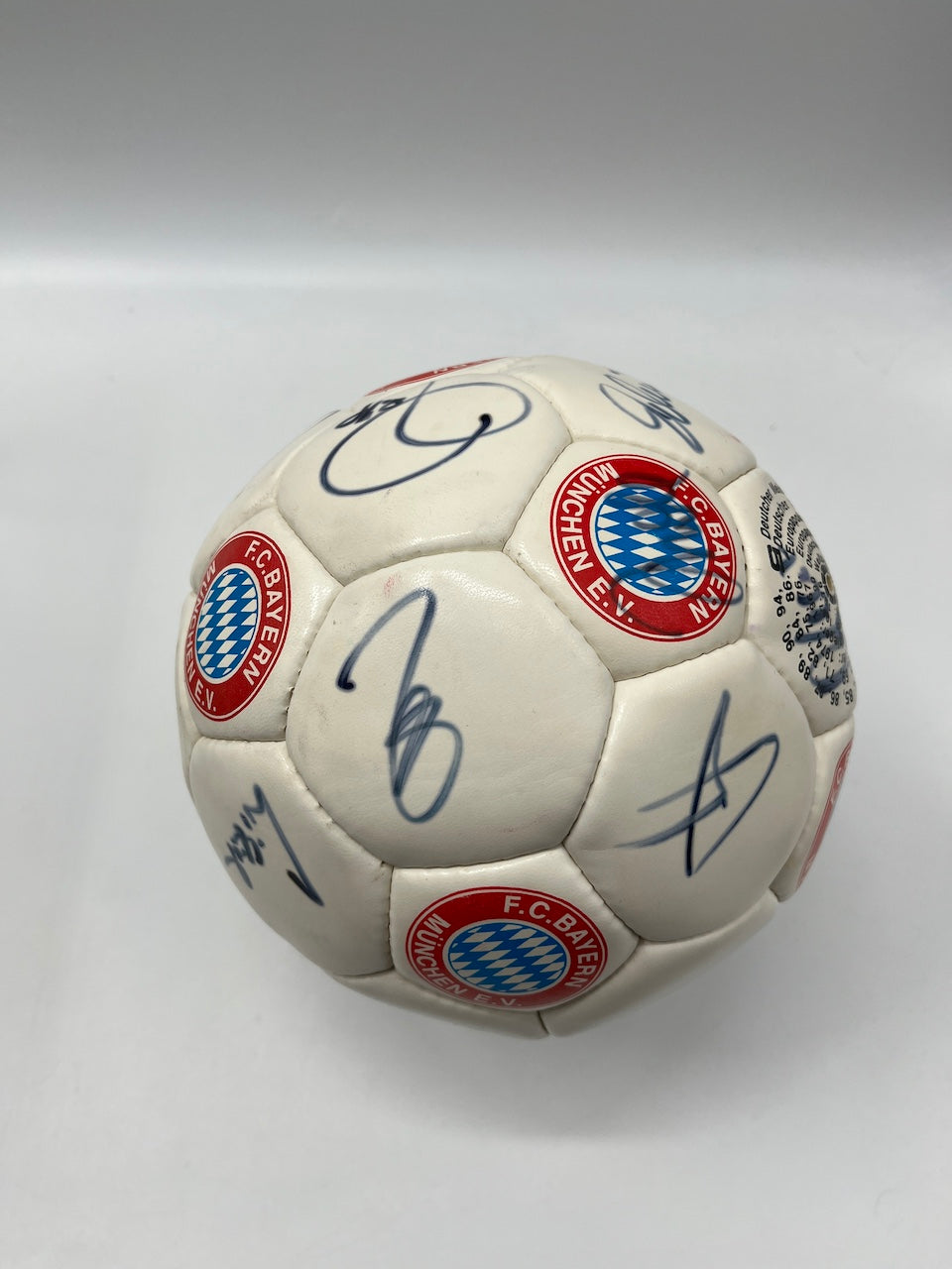 FC Bayern München Fußball Teamsigniert 1995/1996/1997 Autogramme