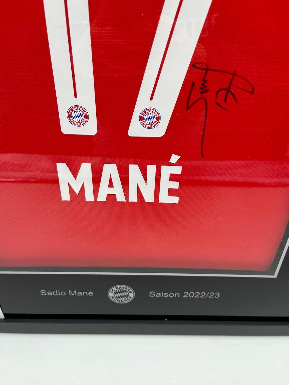 Bayern Munich Trikot Sadio Mane signed in CoA Adidas