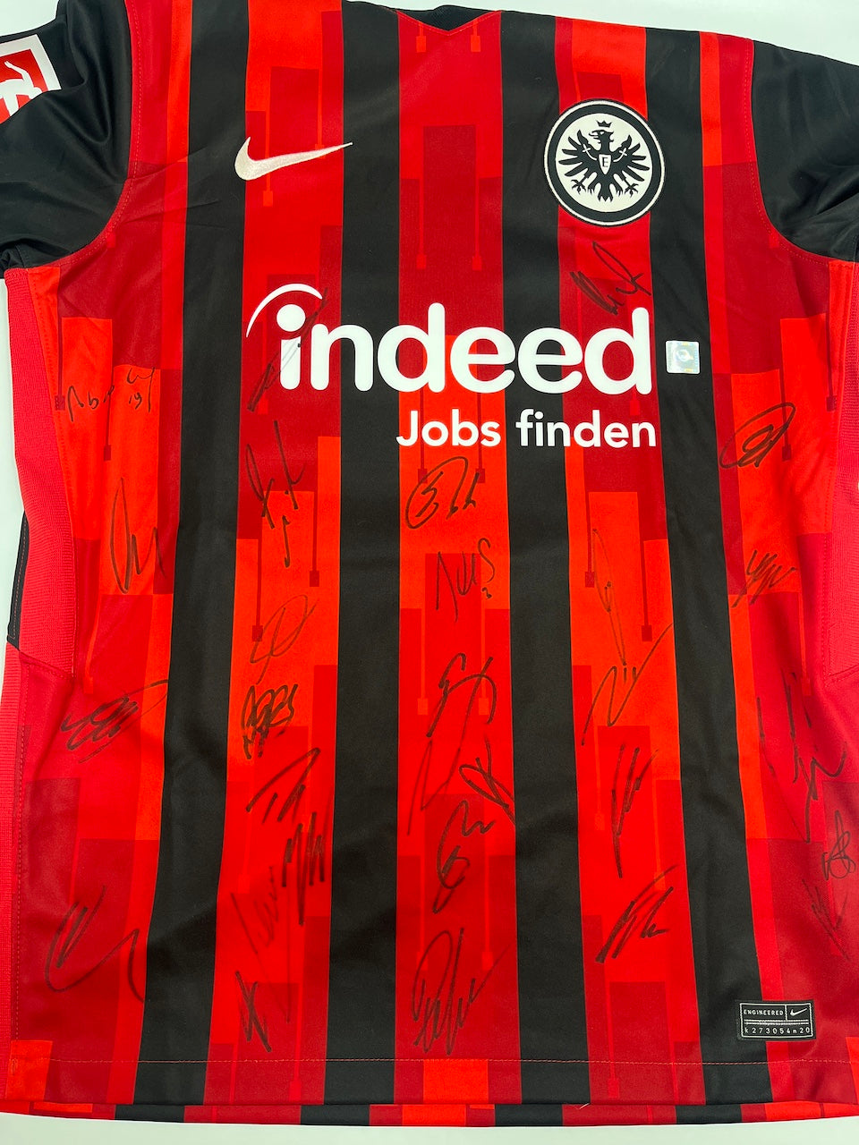Eintracht Frankfurt Trikot 2020/2021 Teamsigniert COA Bundesliga M