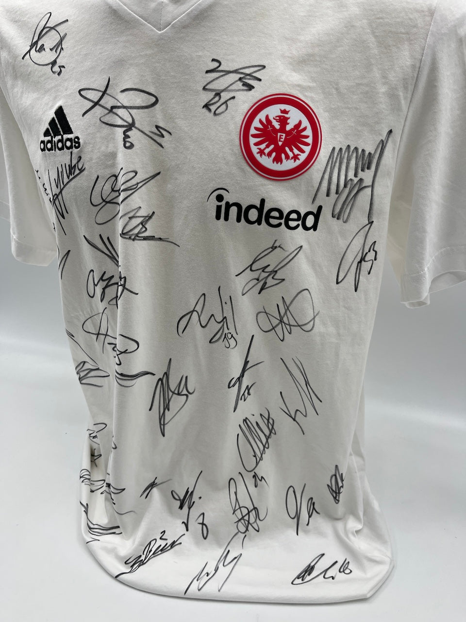 Eintracht Frankfurt T-Shirt 2025/2026 Teamsigniert COA Bundesliga L