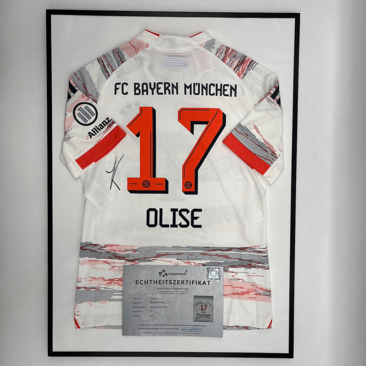 Bayern München Trikot Michael Olise signiert im Rahmen COA Adidas 152