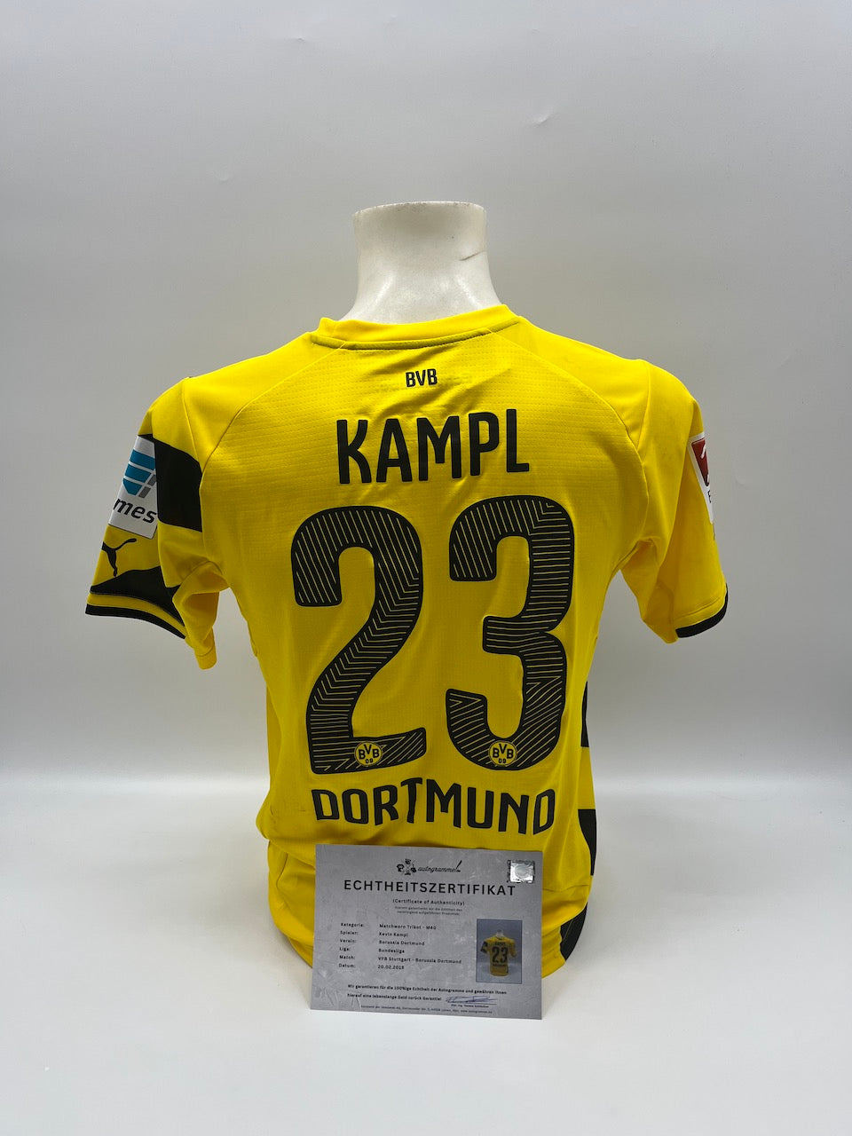 Matchworn Dortmund jersey worn by Kevin Kampl 20.2015 VfB-BVB