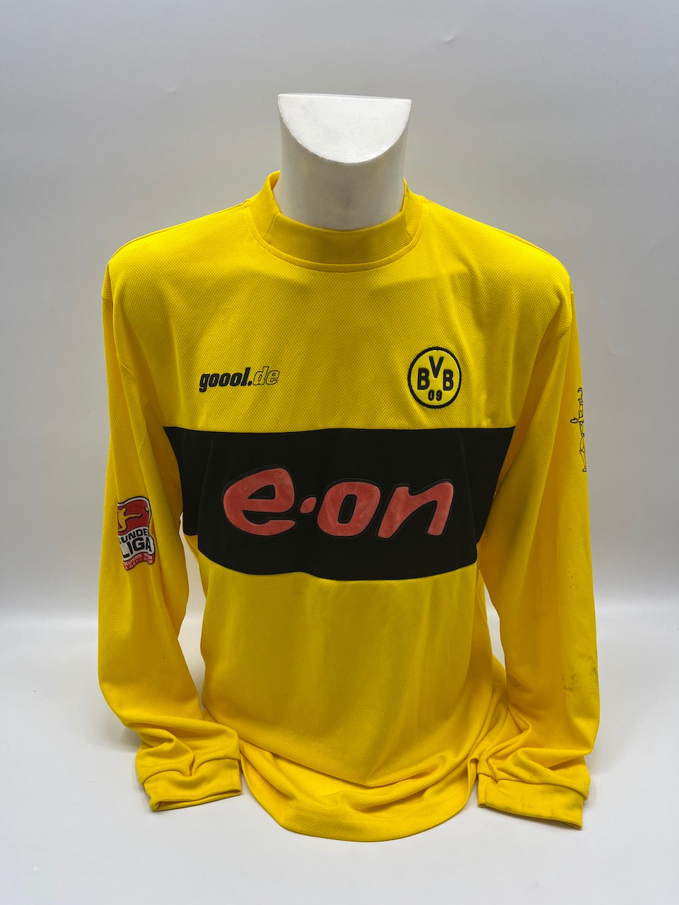 Matchworn Dortmund jersey worn by Heiko Herrlich 2002/2003 Bundesliga