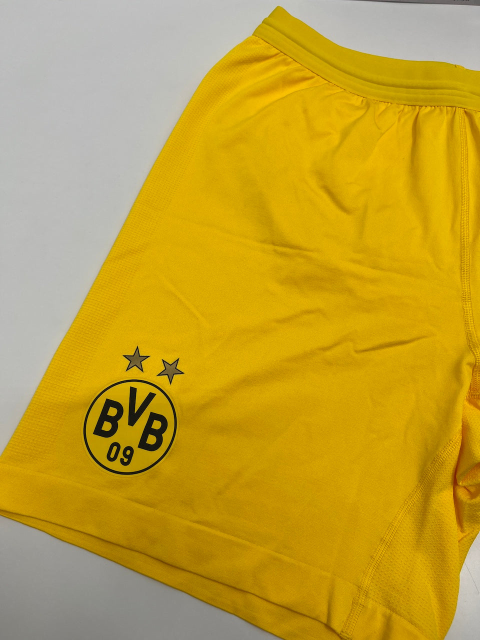 Matchworn Dortmund Trikothose worn by Jacob Bruun Larsen 20.10.2018