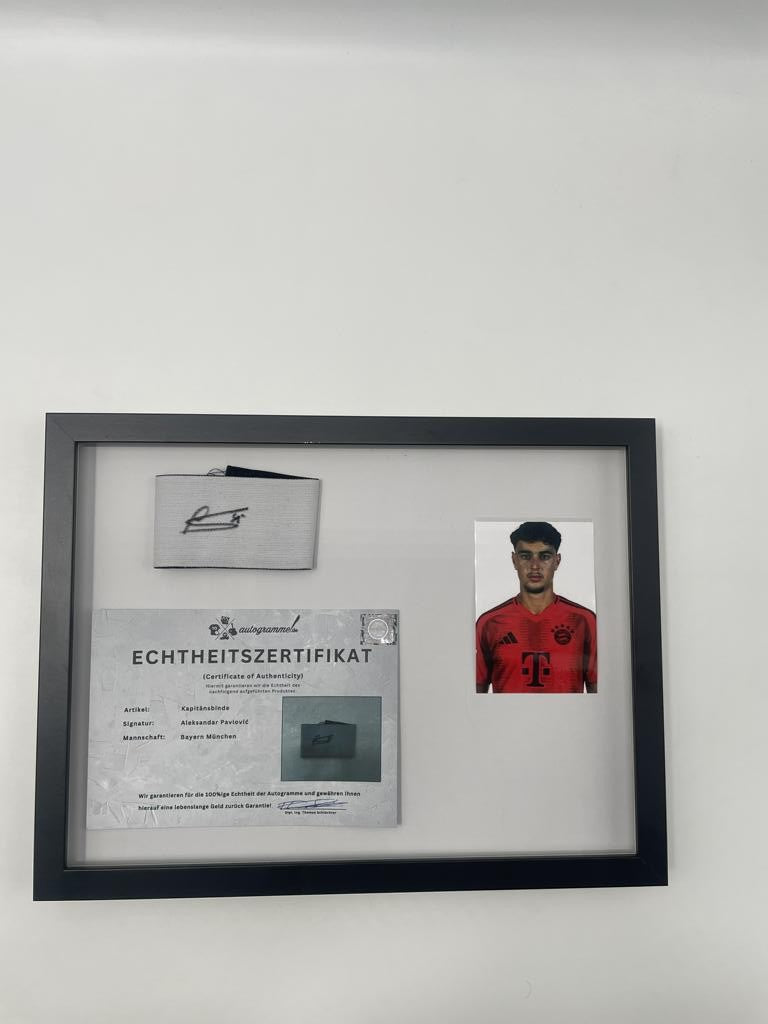 Captain's armband signed by Aleksandar Pavlović in a Bayern Munich autograph COA frame