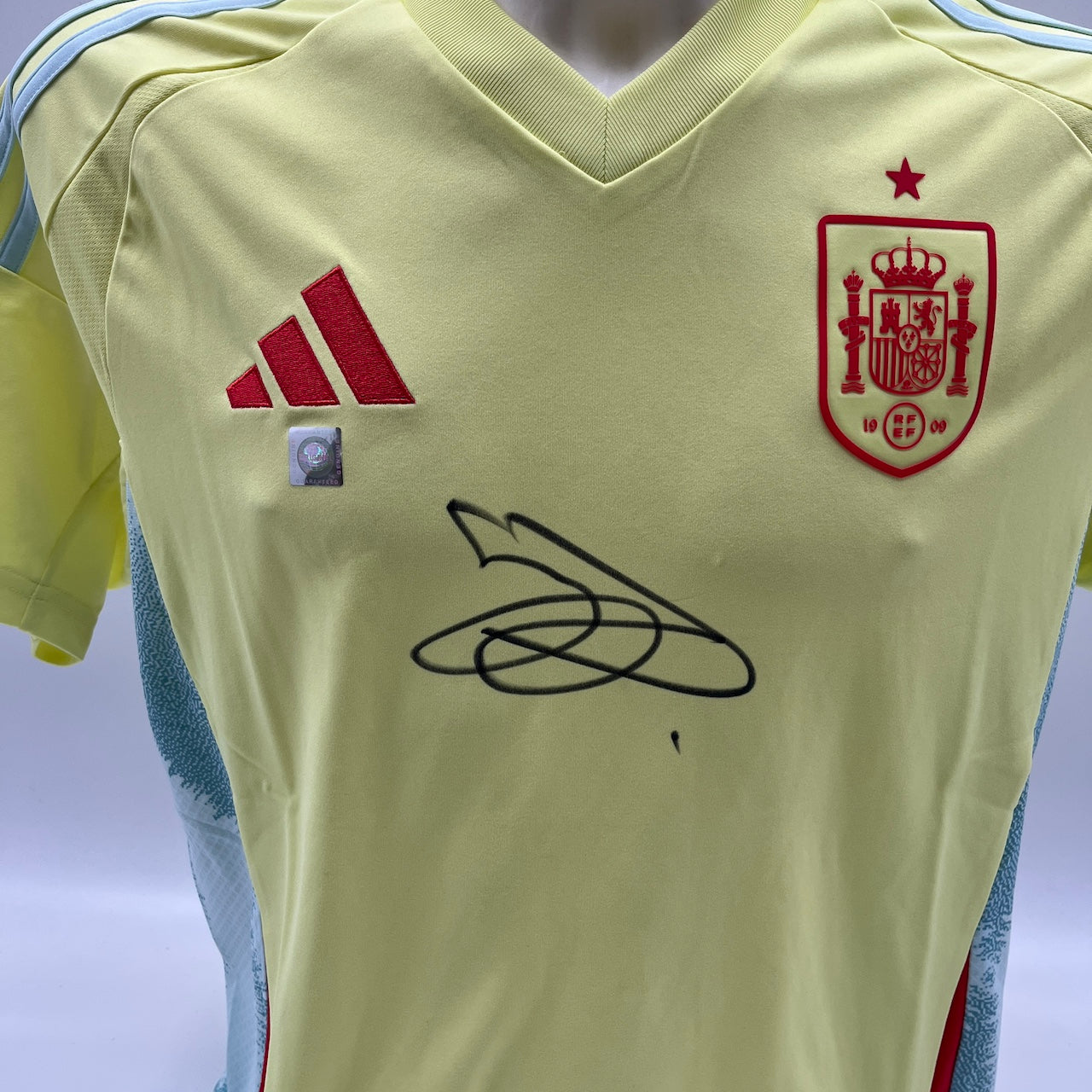 Spanien Trikot Iker Casillas signiert Adidas COA Autogramm M