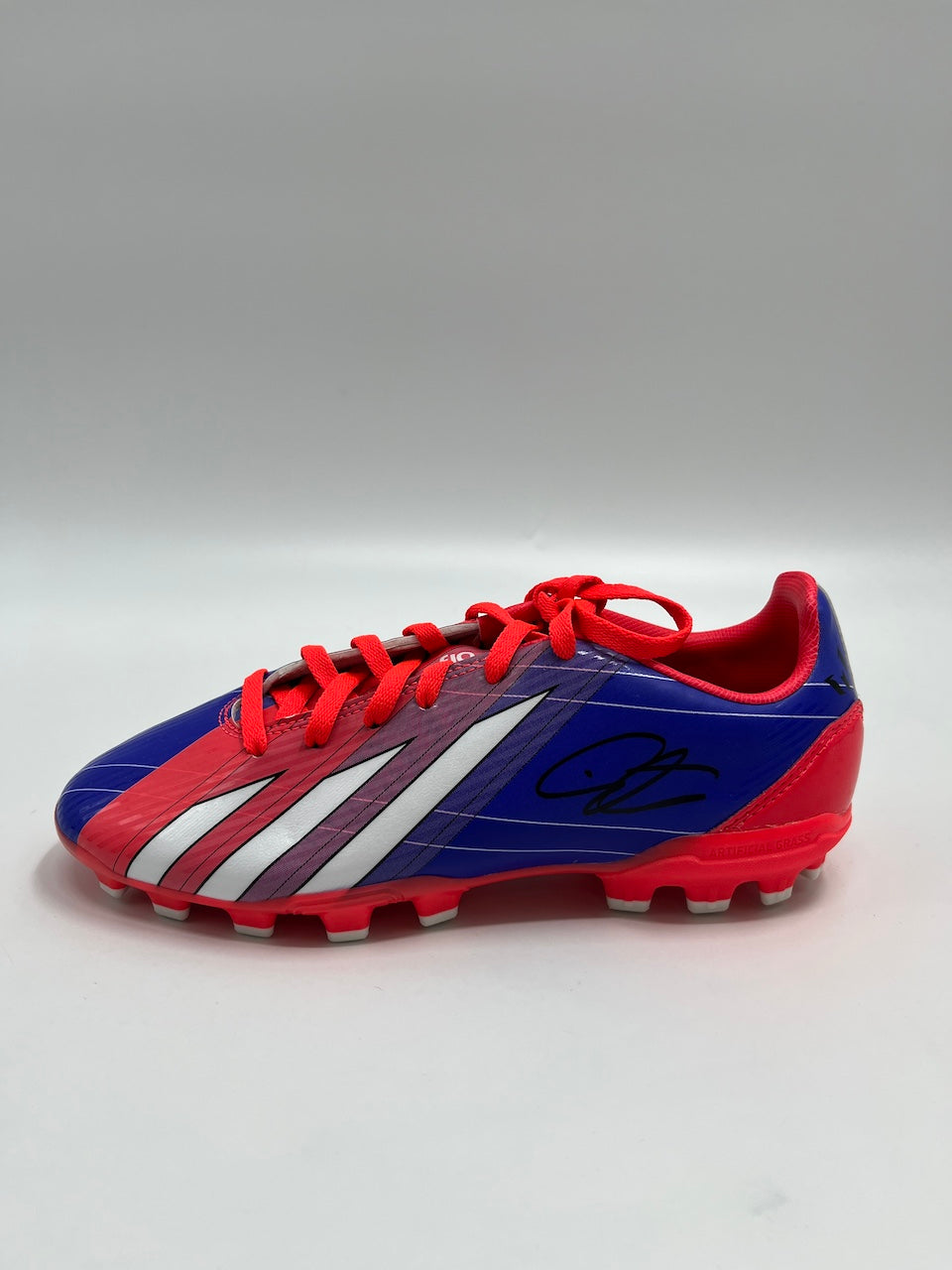 Football shoe Matthias Ginter signed football Bundesliga Adidas