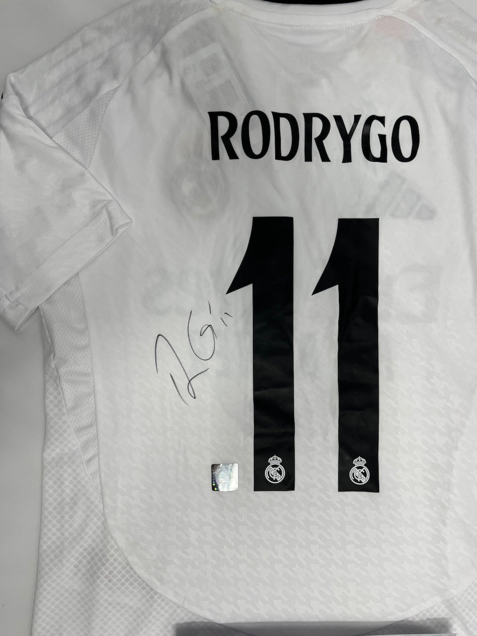 Real Madrid Trikot Rodrygo signiert im Rahmen COA Adidas Fußball 140