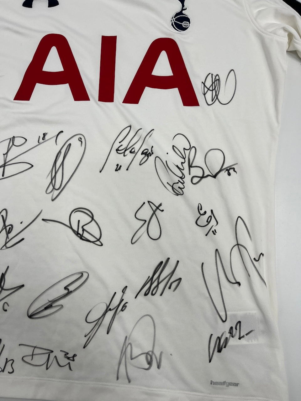 Tottenham Hotspur jersey 2014/2015 team signed football coa l