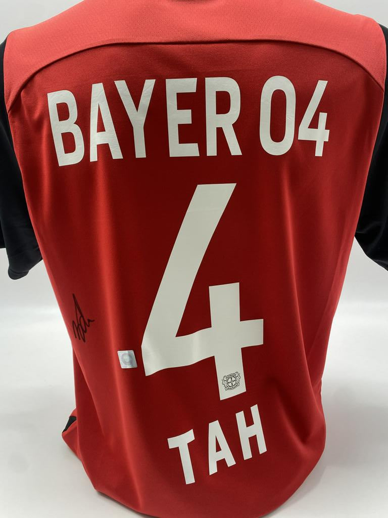 Bayer Leverkusen Trikot Jonathan Tah signiert Autogramm Castore COA L