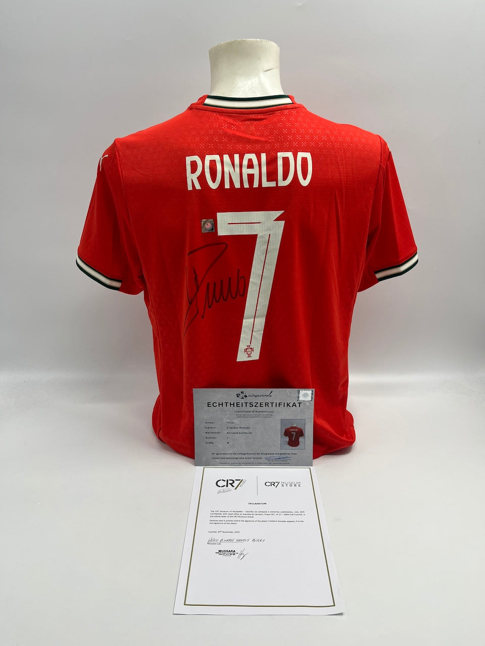 Portugal Trikot Cristiano Ronaldo signiert Autogramm COA Fußball neu M