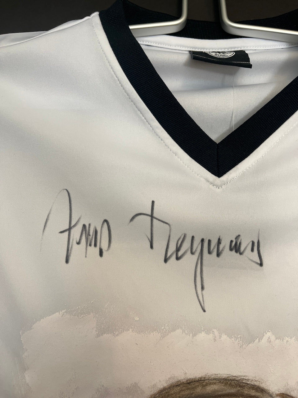 DFB Repro Shirt Portrait Jupp Heynckes handgemalt und signiert M
