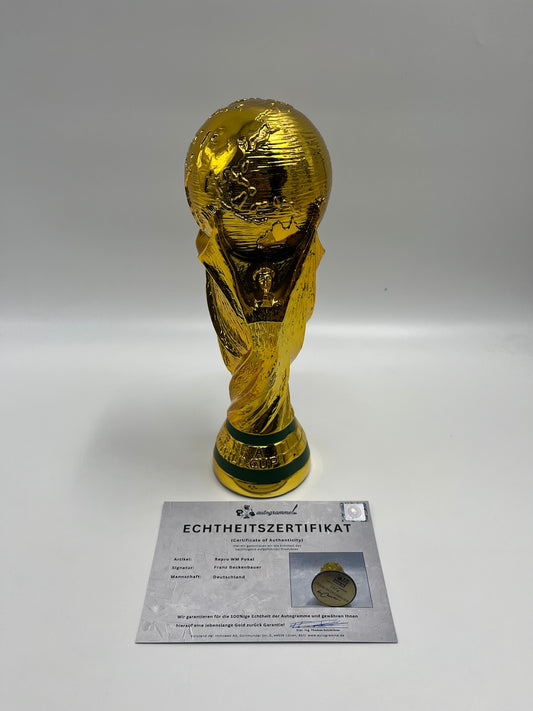 REPRO WM 2014 Pokal Franz Beckenbauer signiert Autogramm