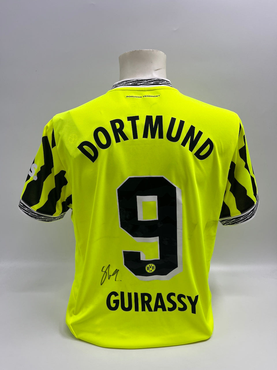 BVB Special Edition Jersey 2025 Team Signed Borussia Dortmund COA Puma Autograph L