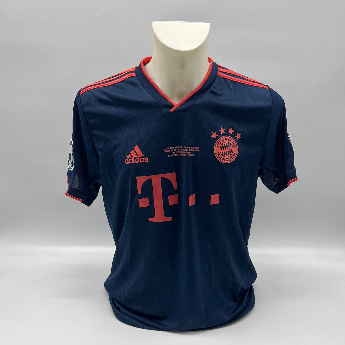 Bayern München Trikot Lucas Hernandez signiert Autogramm Adidas L