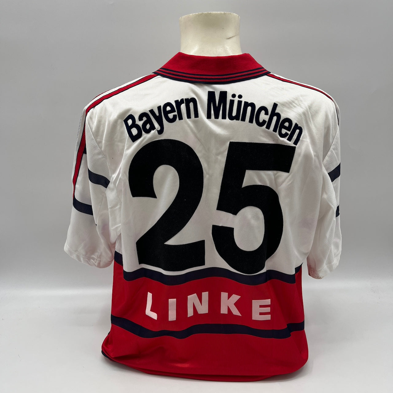 Bayern München Trikot 1998/1999/2000 Teamsigniert Bundesliga COA Adidas weiß L