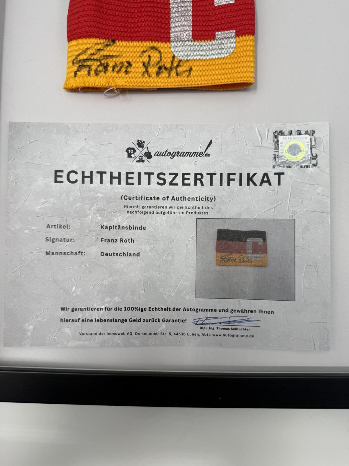 Kapitänsbinde Franz Roth signiert im Rahmen Deutschland Autogramm COA