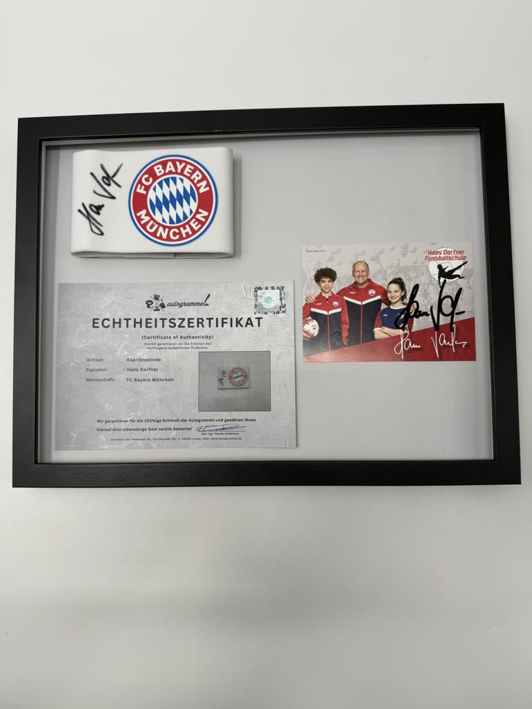 Kapitänsbinde Hans Dorfner signiert im Rahmen Bayern München Fußball Autogramm