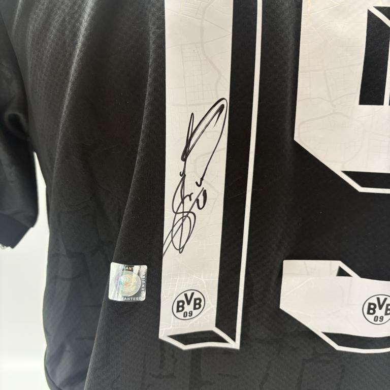 Borussia Dortmund Sondertrikot Julian Brandt signiert Puma COA Autogramm M