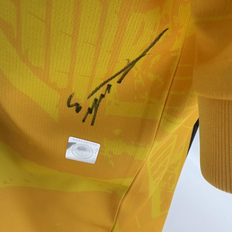 Borussia Dortmund Sondertrikot Waldemar Anton signiert Autogramm Puma BVB L