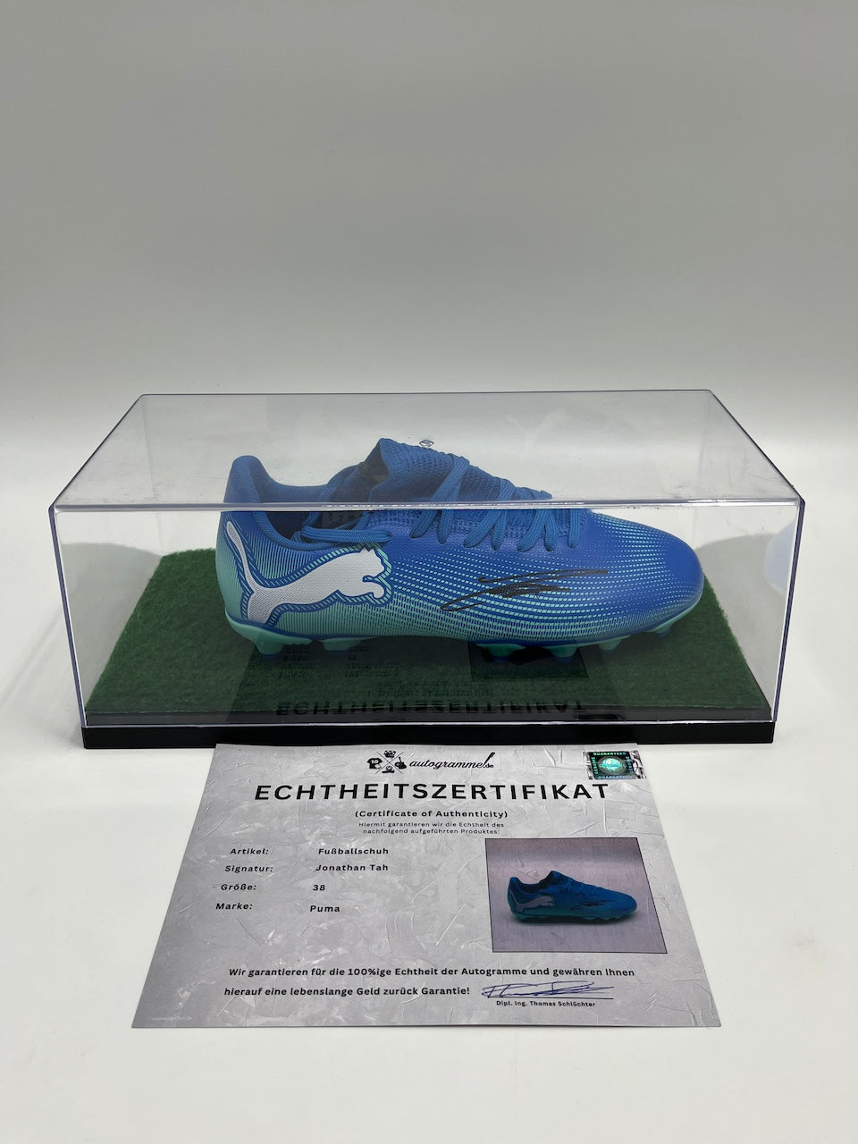 Jonathan Tah signed football boots, Bundesliga Puma size 38