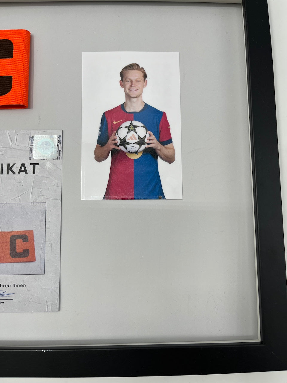 Kapitänsbinde Frenkie de Jong signiert im Rahmen FC Barcelona COA Autogramm
