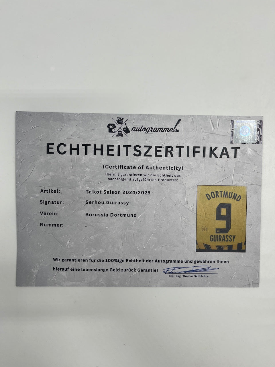 Borussia Dortmund Trikot Serhou Guirassy signiert im Rahmen Puma BVB