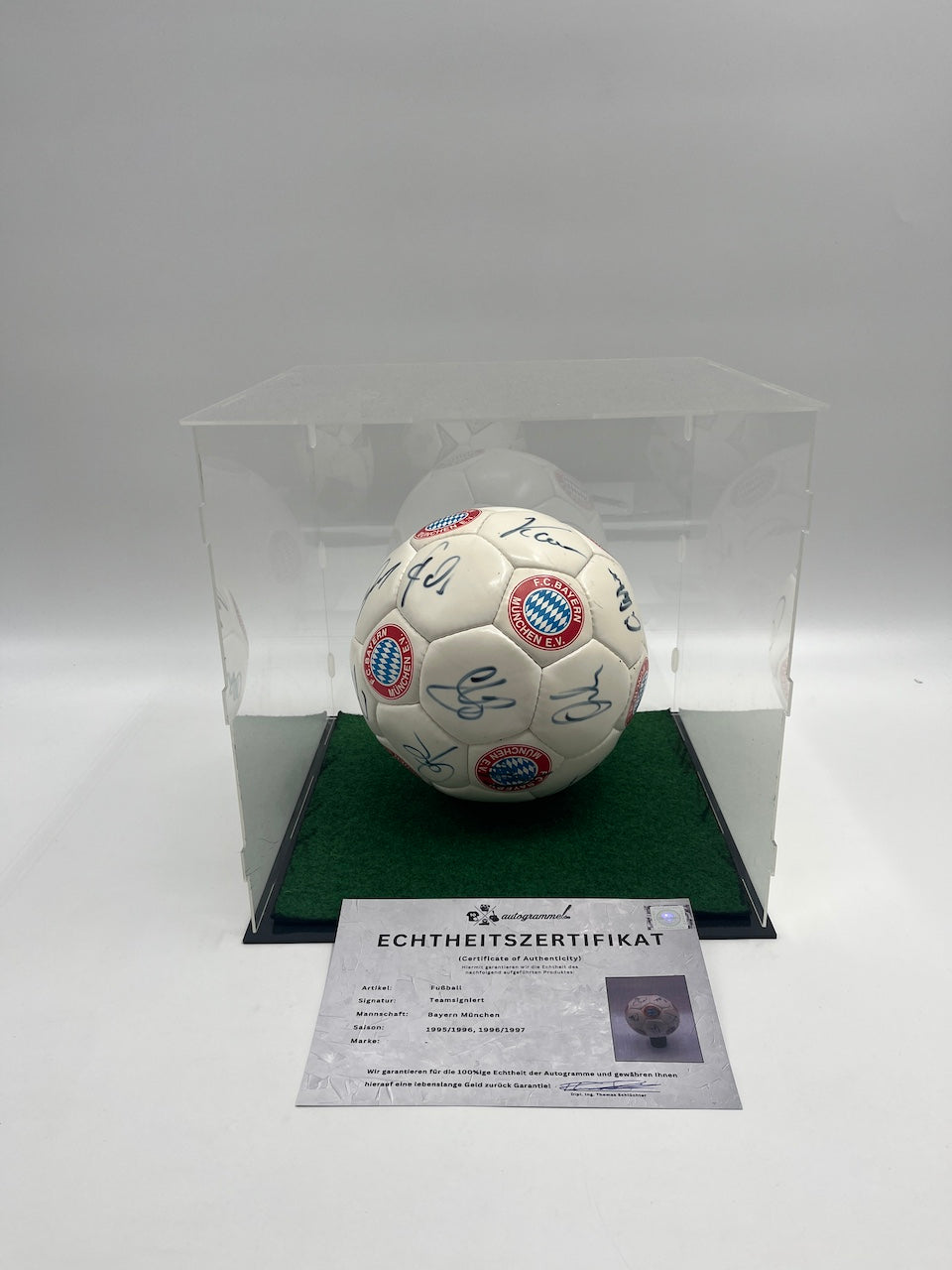 FC Bayern München Fußball Teamsigniert 95/96, 96/97 Autogramme Bundesliga FCB